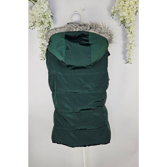 Talbots Quilted Puffer Vest Detachable Fur Hood Feather Duck Down Fill Sz Small - Picture 2 of 15